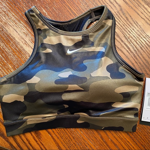 Nike pro sports bra size small, camo - Picture 1 of 4